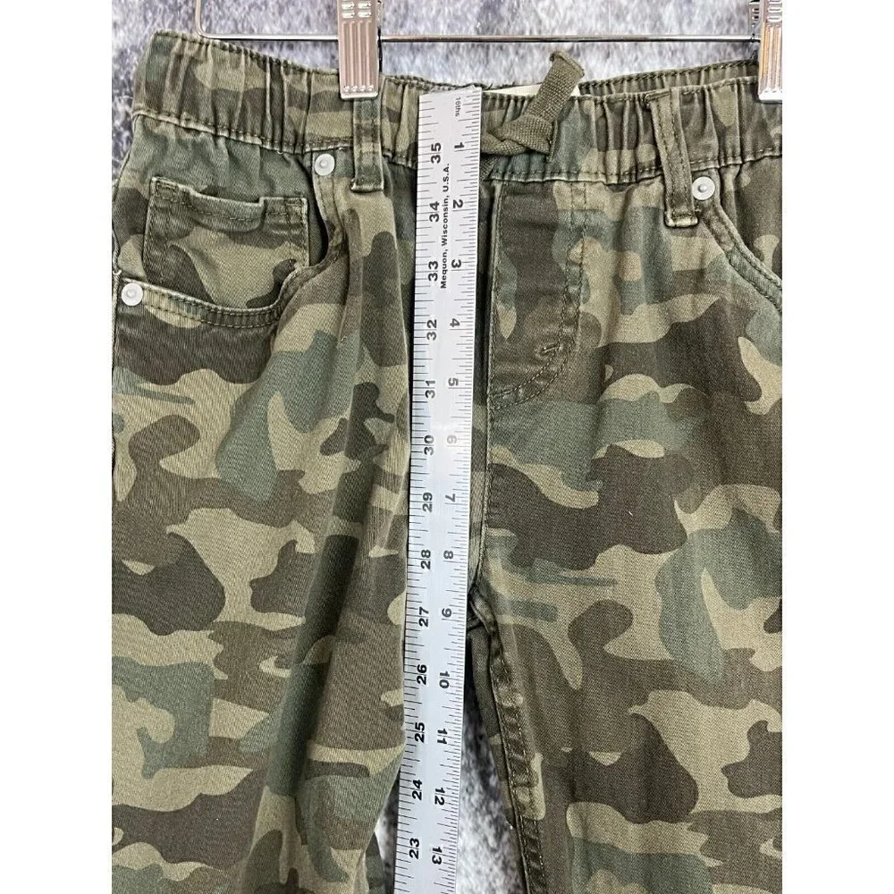 Levis levis green